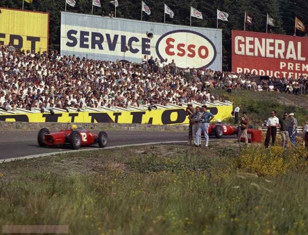 Belgian+Grand+Prix+-+Spa+-+August+1962_DP+638+-+12+R+Rodriguez+-+Ferrari%2C+9+Phil+Hill+-+Ferrari.jpg.small