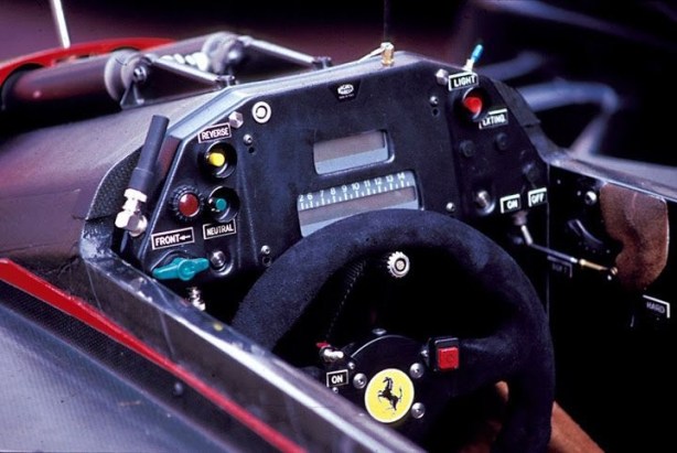 ferrari 640 cockpit