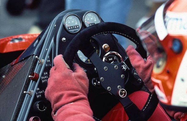 lauda mclaren mp4 cockpit