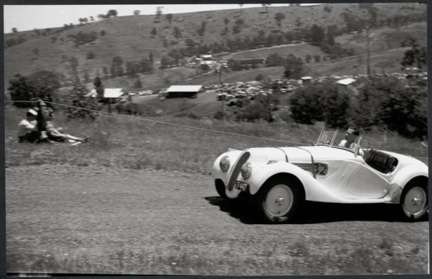 bmw 328 11 rob roy 1946