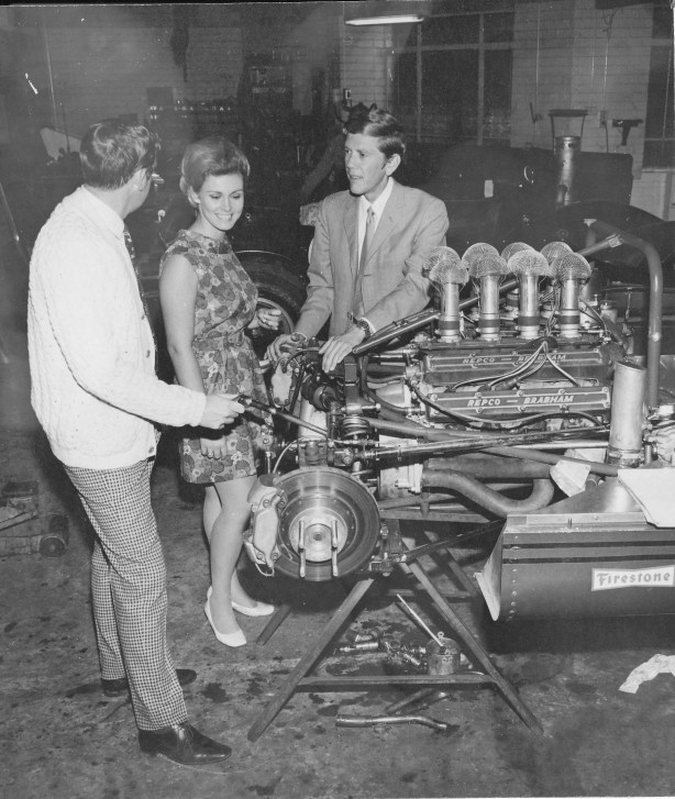 1970 Frank Matich Vicki Fry