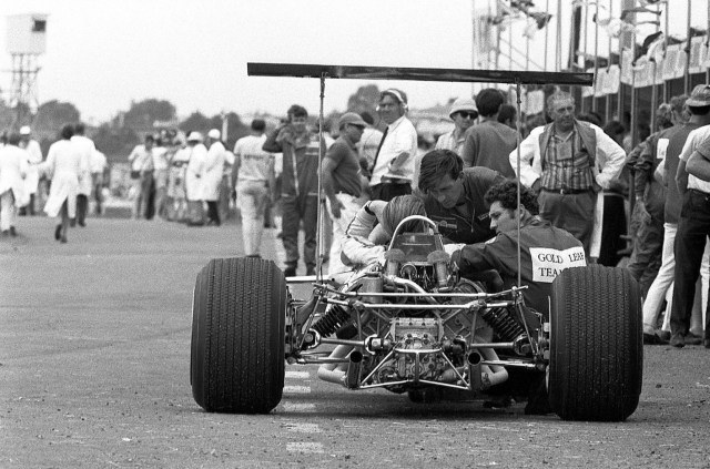 e156b7dc-57e1-459a-907a-