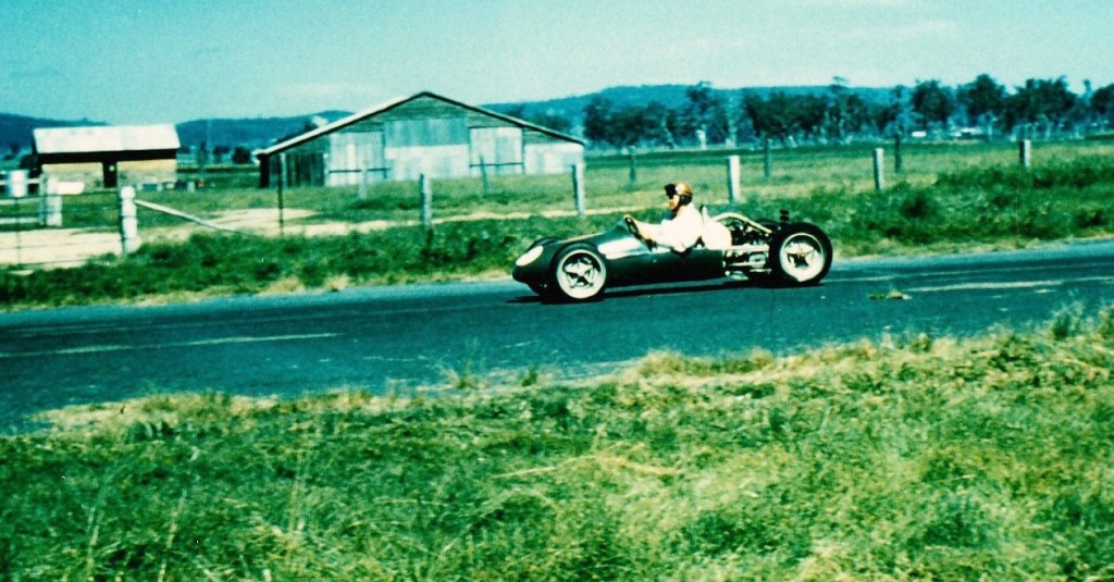 Austin Tauranac primotipo...