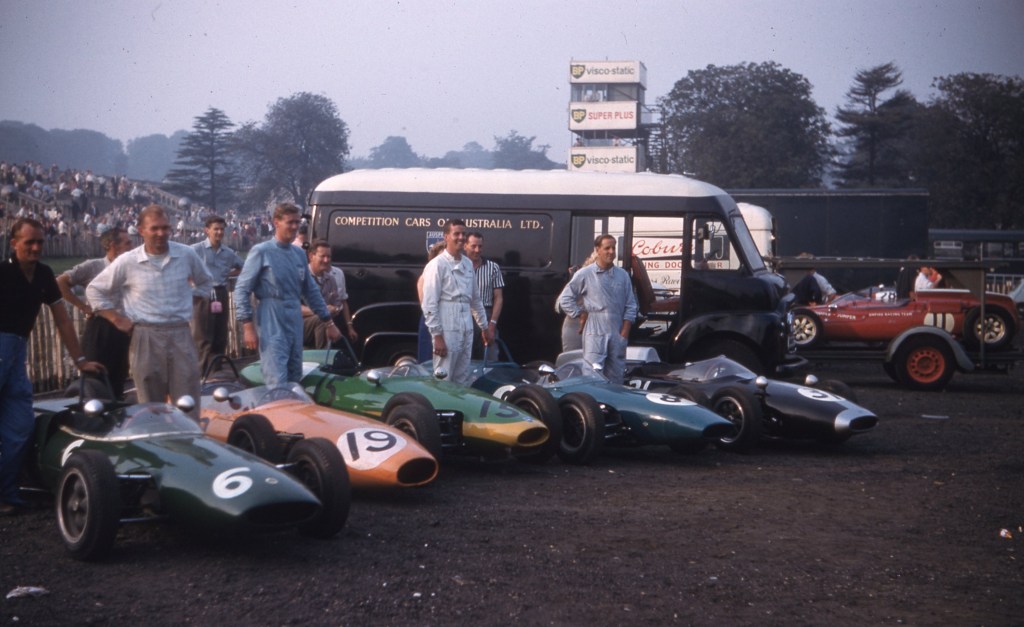 A picture containing road, outdoor, sky, transport

Description automatically generated