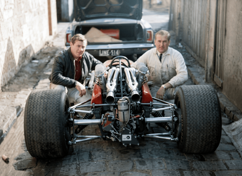 BT23E Repco Moffat JSawyer Bob Jane Racing Brunswick 1968 -BNelson-