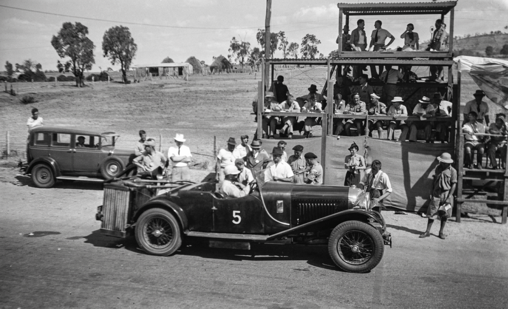 Bentley 4.5 EWaters Bathurst GP 3-1940 -DarrenHenryColl-1